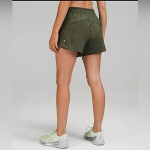 Lululemon Hotty Hot Running Shorts Women’s 
Size: 6